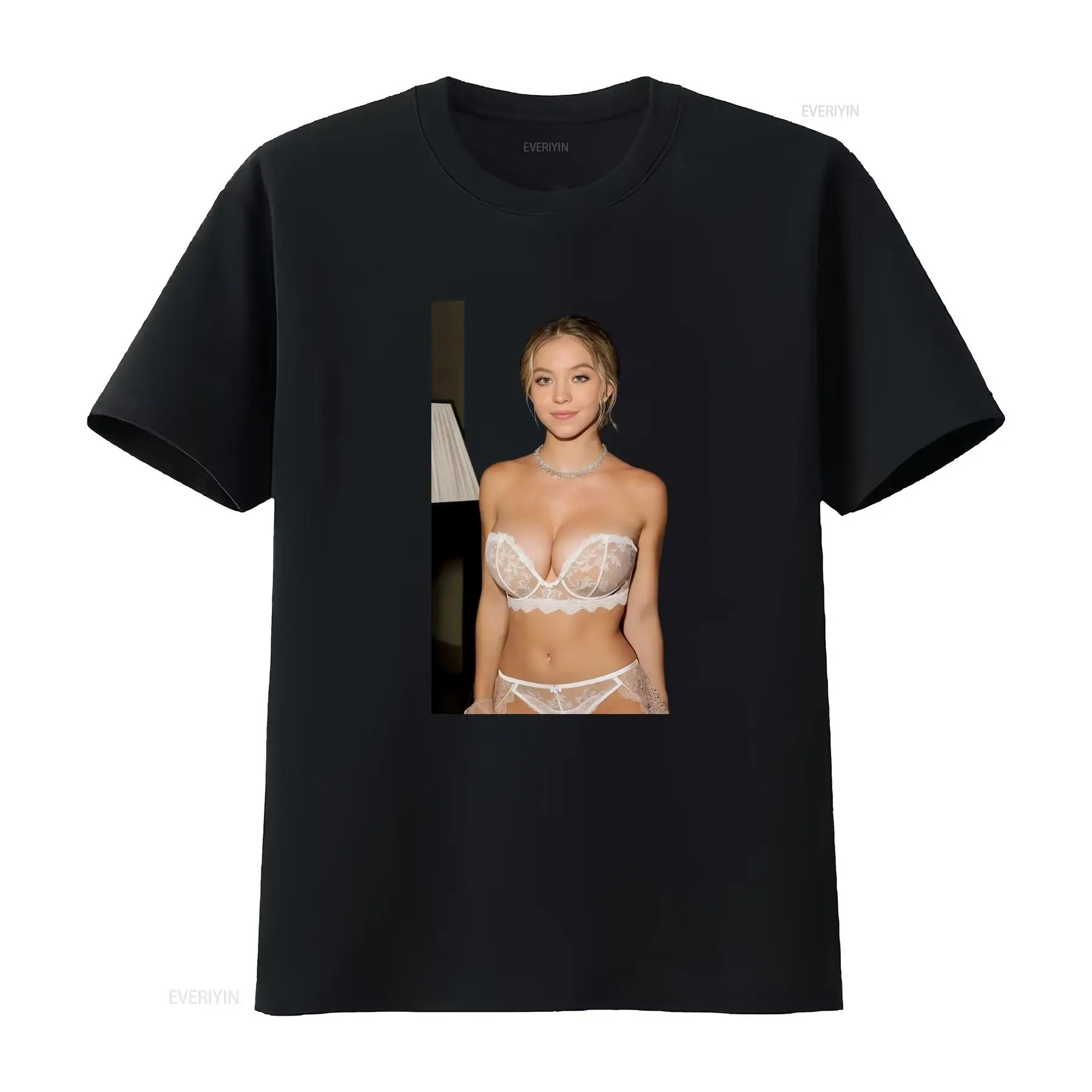 Men'S Fashion Sydney - シドニー・スウィーニーにインスパイアされたTシャツ。ファッション好きにはたまらない、スタイリッシュでトレンド感あふれるデザイン。ヴィンテージ風のウォッシュ加工が施されたストリートウェア。伸縮性があり、男女問わず快適に着用できる。